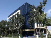 Radisson Blu Hotel Tashkent Hoteles cerca de Uzekspocentre Exhibition Centre