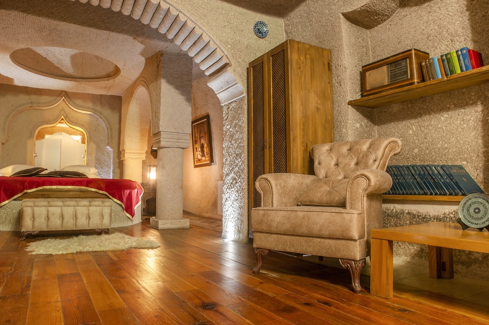 Ottoman Cave Suites