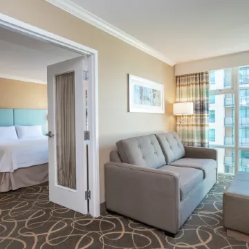 Hampton Inn & Suites, by Hilton - Vancouver Downtown