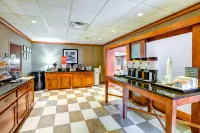 Hampton Inn Boston-Norwood - breakfast