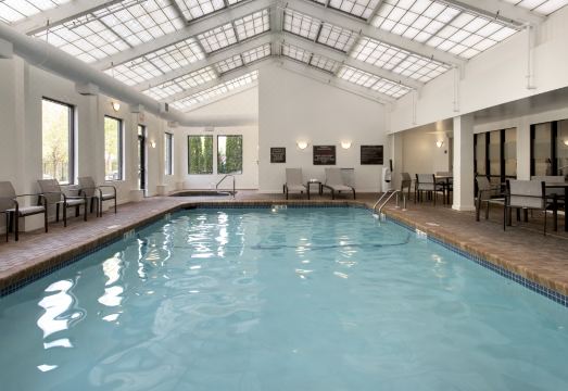 더블트리 바이 힐튼 호텔 보스턴 베이사이드