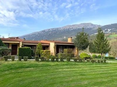 Palacio Torre de Ruesga Hotel di San Miguel de Aras