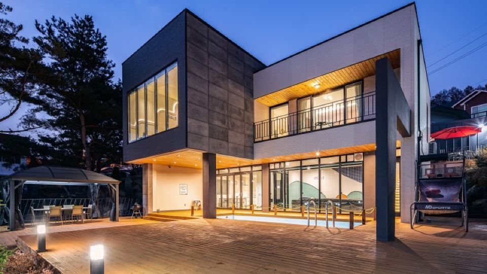 Pocheon Forest Pool Villa