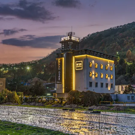 Namyangju No.25 Namyangju Bukhangang Отели рядом с достопримечательностью «Музей Моран»