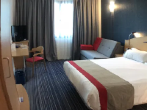 Holiday Inn Express MADRID-SAN SEBASTIAN D/L REYES by IHG サン・セバスティアン・デ・ロス・レイエスのホテル