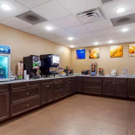 Comfort Suites