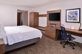 Holiday Inn Express & Suites MESQUITE by IHG