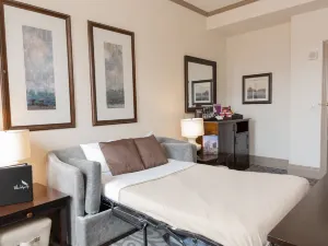 Hotel Blackhawk, Autograph Collection