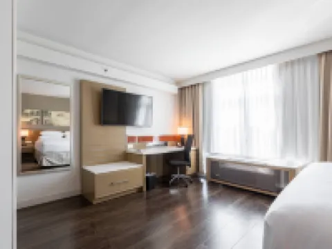 Delta Hotels by Marriott Raleigh-Durham at Research Triangle Park Hotel di Triangle