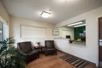 HomeTowne Studios Seattle - Kent/ des Moines Hotels in Federal Way