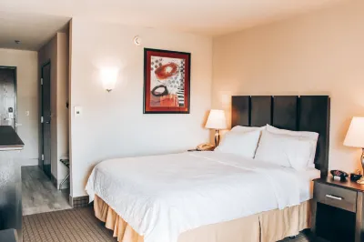 Lucille's Hotel