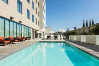 Courtyard by Marriott Los Angeles Monterey Park - Romantic