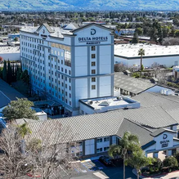 Delta Hotels Santa Clara Silicon Valley Отели рядом с достопримечательностью «Музей компании Intel»