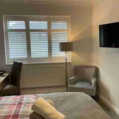 Apple House Wembley -Double Room with Ensuite Rooms