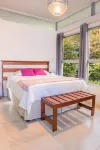 Agutipaca Bungalows Hotels in Bijagua