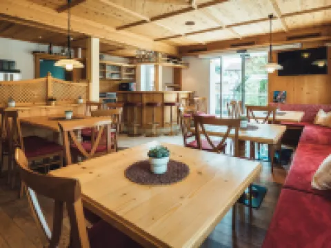 Ladis 拉迪斯酒店