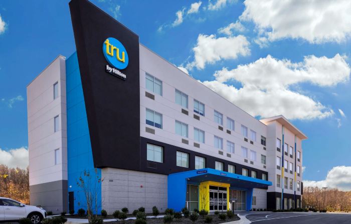 Tru by Hilton Lynchburg