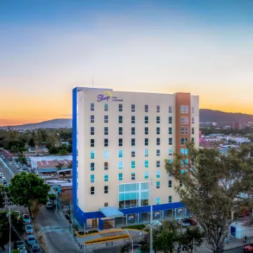 Sleep Inn Guadalajara Galerias Hotels near JAPI (Jalisco Paseo Interactivo)