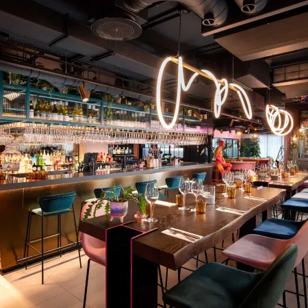 Yotel Manchester Deansgate Отели рядом с достопримечательностью «Развлекательный центр Printworks»