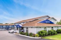 Days Inn by Wyndham Middletown/Newport Area Hotels near Cumberland Farms