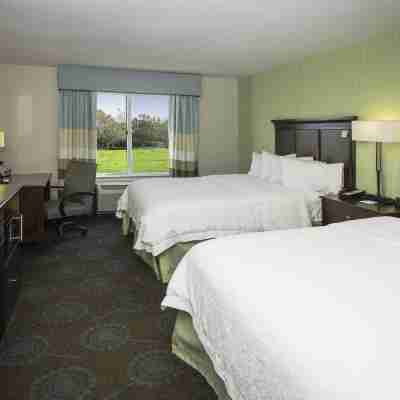 Hampton Inn & Suites Suisun City Waterfront Rooms