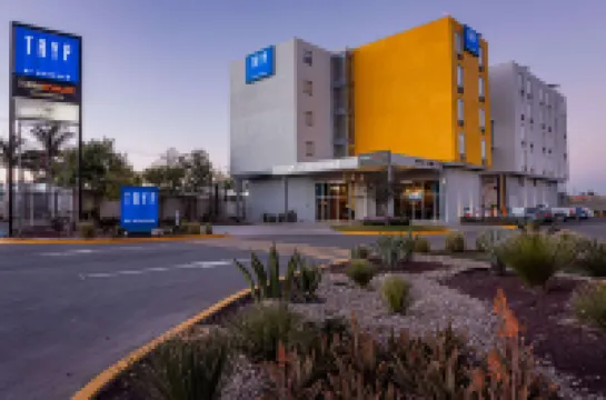 Tryp by Wyndham San Luis Potosi Hotel & Suites Hotels in 