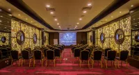 Cratos Premium Hotel Casino & Spa