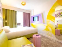 Ibis Styles Fréjus Saint-Raphaël Hotels in Saint-Aygulf