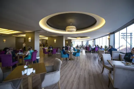 The Berussa Hotel Отели в г. Dagyenice Mahallesi