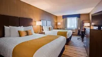 Best Western Airport Inn فنادق في وارويك