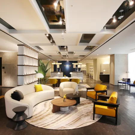 voco Seoul Gangnam by IHG Отели рядом с достопримечательностью «Станция метро Hakdong»