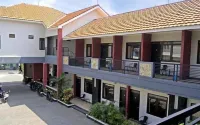 The Winner Hotel Hotels near AZIM CELL PEMALANG