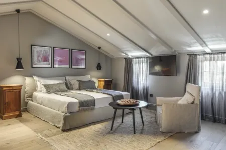 San Canzian Hotel & Residences - Small Luxury Hotels of the World Отели в г. Brkac