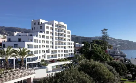 Madeira Regency Club Отели в г. Фуншал