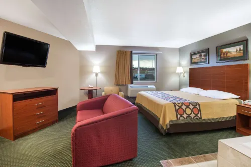 Super 8 by Wyndham Clearfield Hotel a Lawrence Township