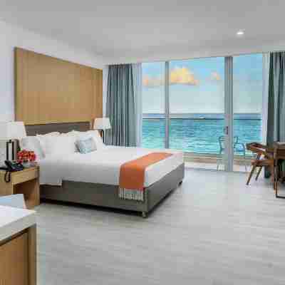 Koi Resort Saint Kitts, Curio Collection by Hilton Rooms