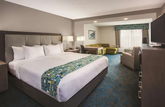 聖保羅伍德伯里拉昆塔温德姆套房酒店