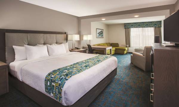 La Quinta Inn & Suites by Wyndham St. Paul-Woodbury