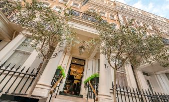 Claverley Court Apartments Knightsbridge