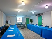 Albergo Athenaeum Hotels near Palermo Catacombs