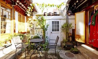Vine House Seoul