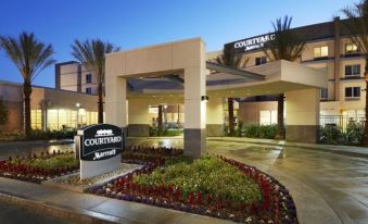 Courtyard Long Beach Airport