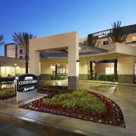 Courtyard Long Beach Airport