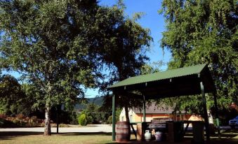 High Country Motor Inn