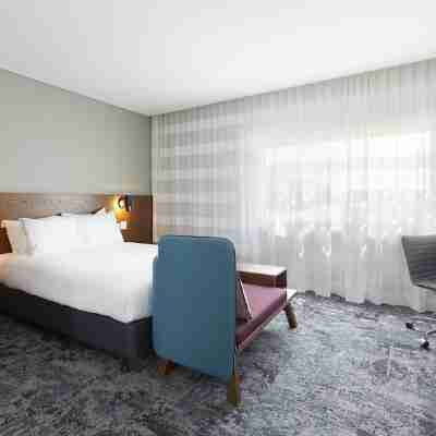 Holiday Inn Express Sydney Airport Rooms