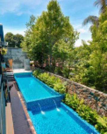 Lot 33 Boutique Hotel