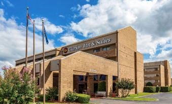 Tulsa Square Hotel Central, I-44 by OYO