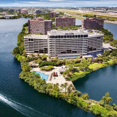 Hilton Miami Airport Blue Lagoon Hoteles cerca de Estadio Marlins Park