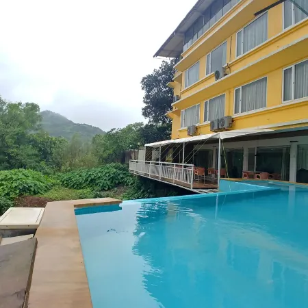 Lake View Resort Lonavala
