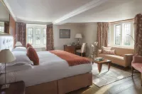 Whatley Manor Hotel dekat Highgrove Gardens